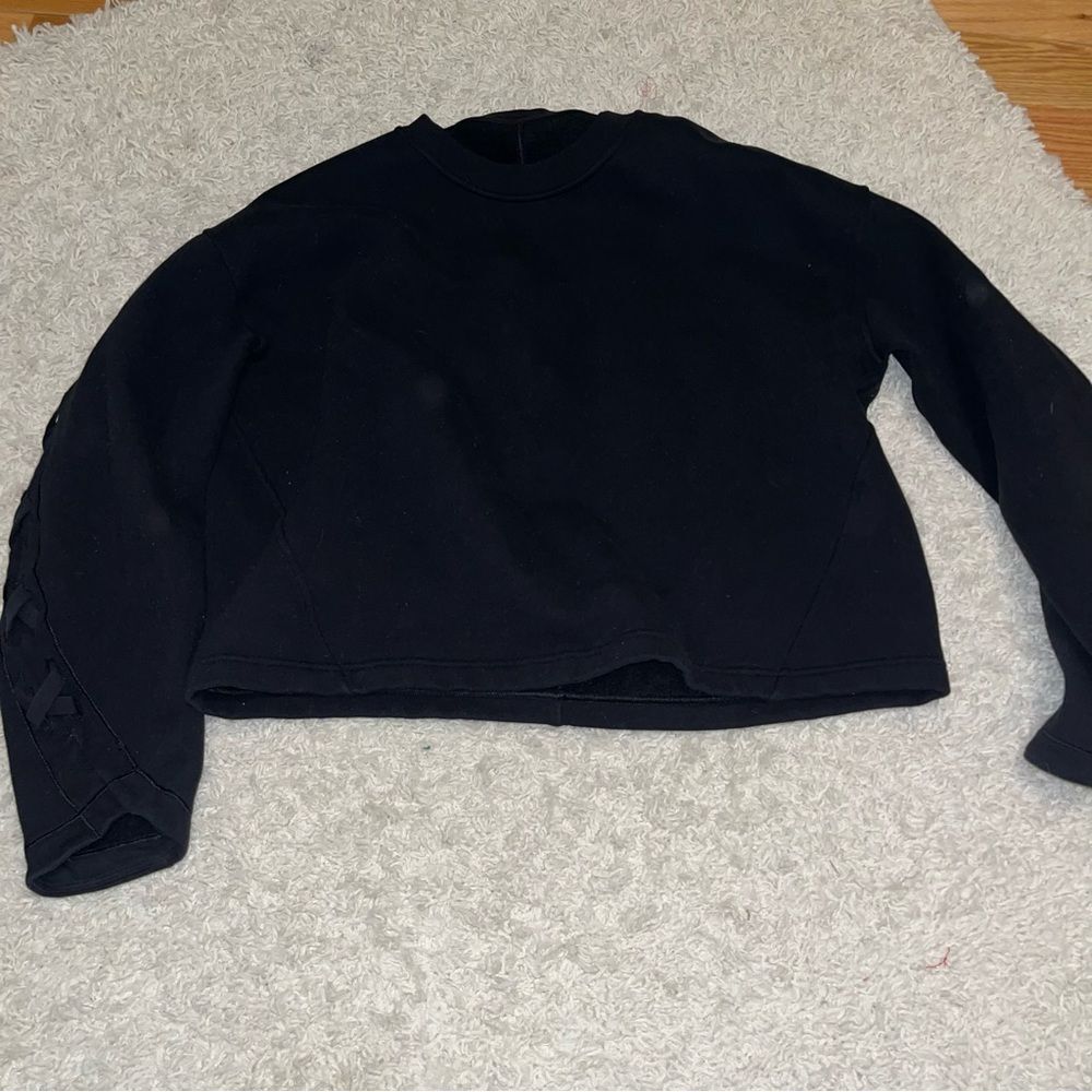 lululemon braided all yours crewneck size 8-10 medium